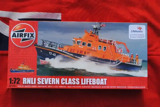 Airfix A07280 RNLI SEVERN CLASS LIFEBOAT Fabrieksprijs